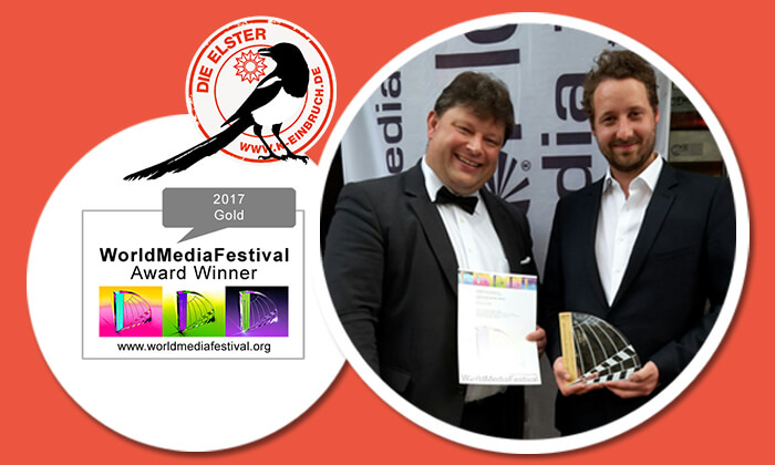 Die Kurzfilmreihe erhält Gold Award beim WorldMediaFestival, Kategorie Public Relations Safety. Geschäftsführer Harald Schmidt und Regisseur Maximilian Feldmann nehmen den Preis entgegen.
